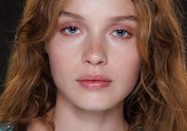 No uso mucho maquillaje, pero cuando uso estas paletas con sombras de ojos nude, todos me felicitan.